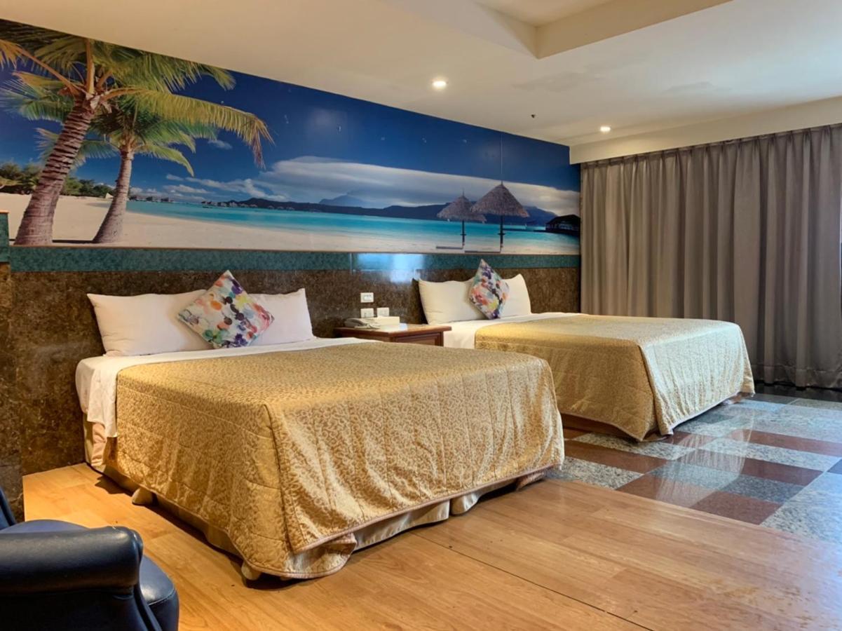 Yi Pin Business Hotel เถาหยวน ภายนอก รูปภาพ